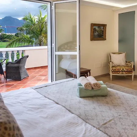 Diora ヴィラ アデヘ