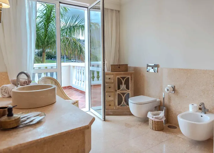 Diora Villa *