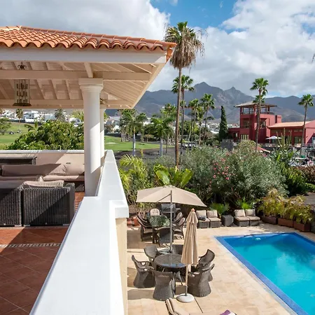 Villa Diora *