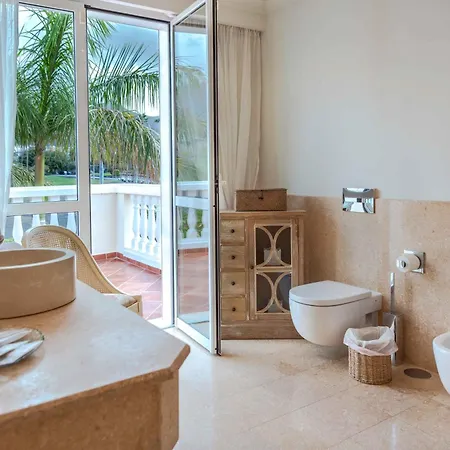 Diora Villa *